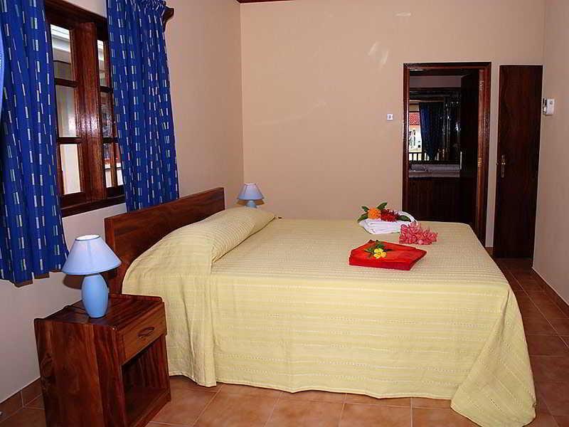 Cote D'Or Chalets Anse Volbert Village Exterior foto